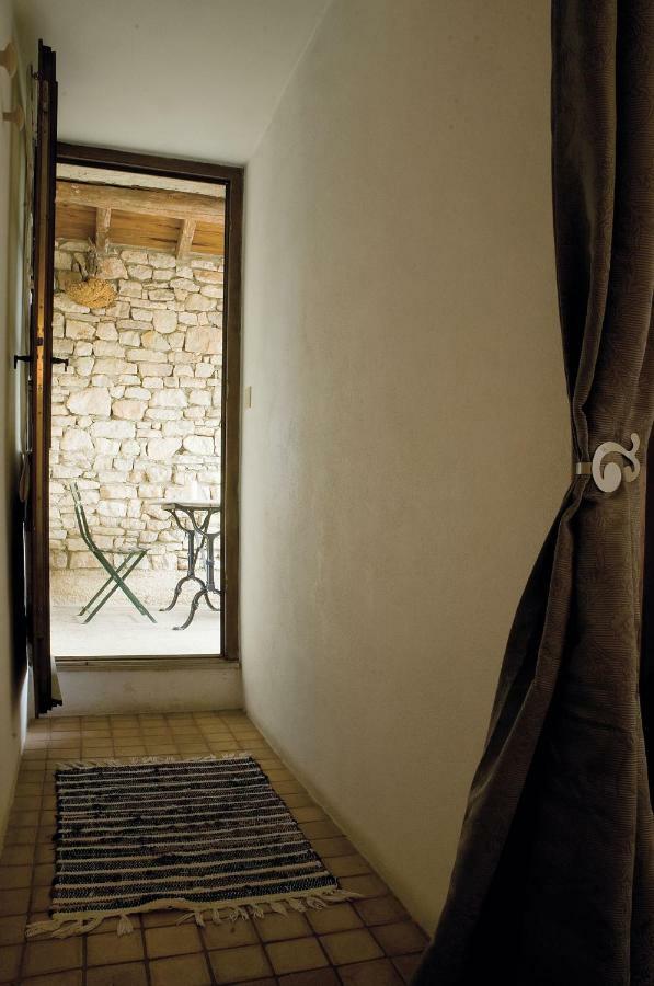 Maison De Dame Tartine Issirac エクステリア 写真